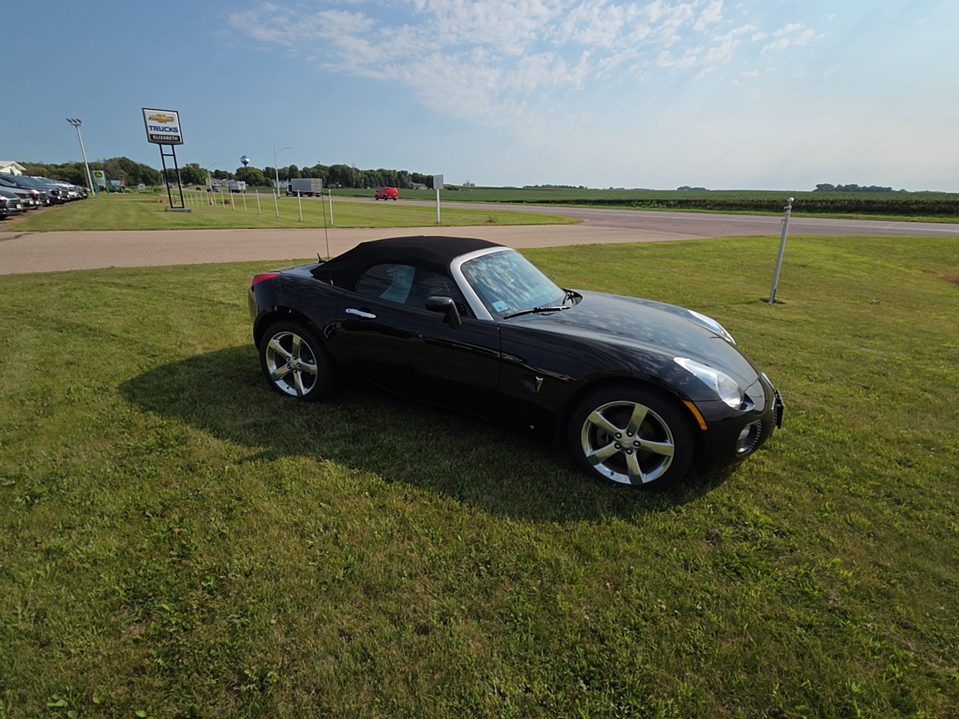 Used 2008 Pontiac Solstice GXP with VIN 1G2MG35X18Y107788 for sale in Truman, Minnesota