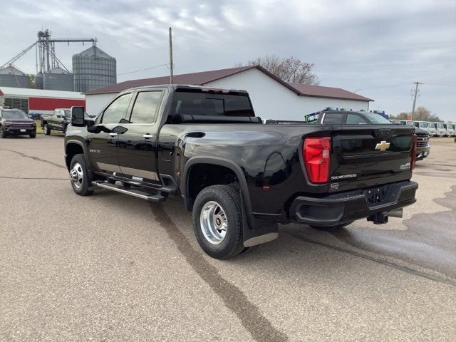 2022 Chevrolet Silverado 3500 HD High Country