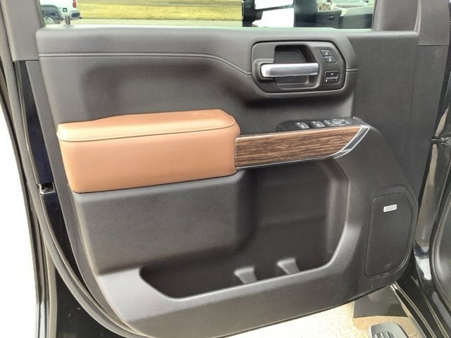 2022 Chevrolet Silverado 3500 HD High Country