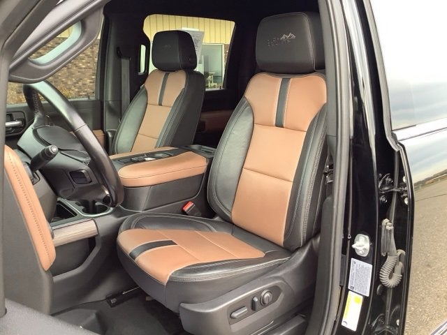 2022 Chevrolet Silverado 3500 HD High Country