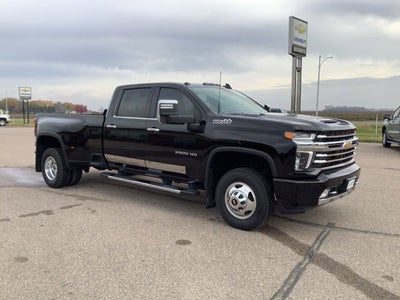 2022 Chevrolet Silverado 3500 HD High Country