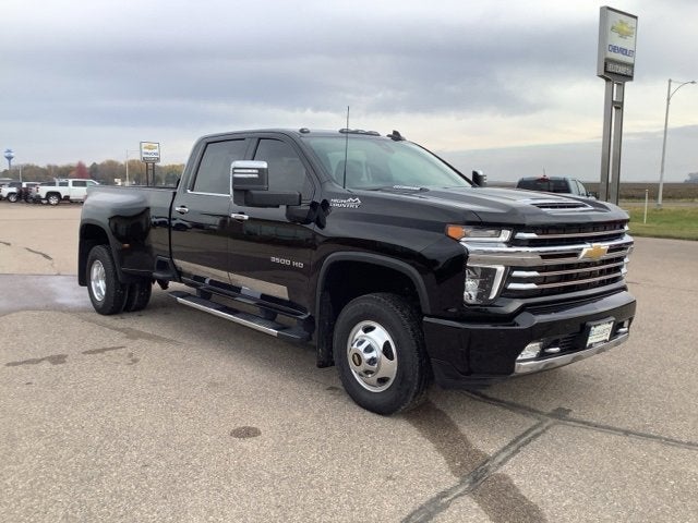 2022 Chevrolet Silverado 3500 HD High Country