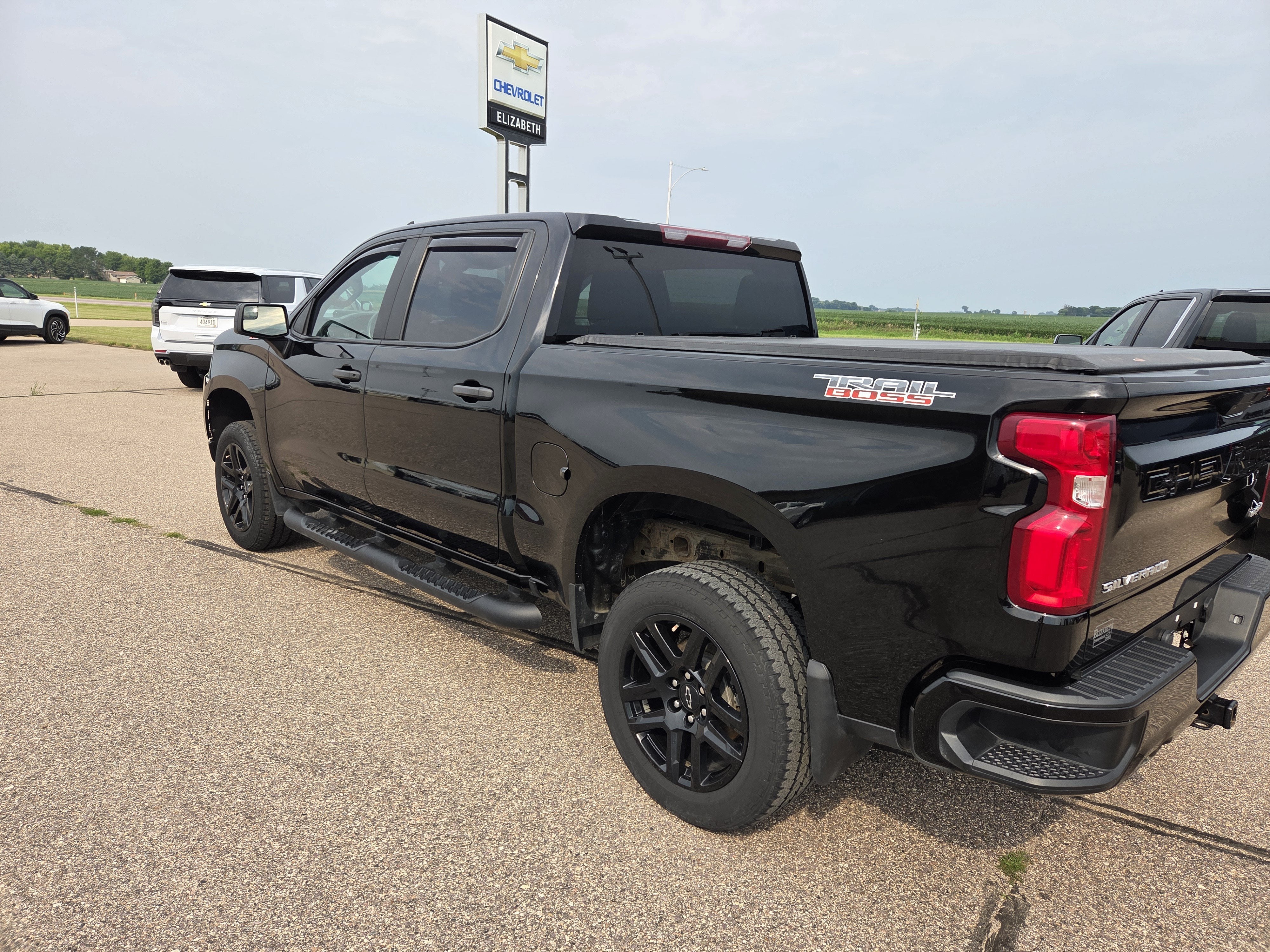 2021 Chevrolet Silverado 1500 Custom Trail Boss