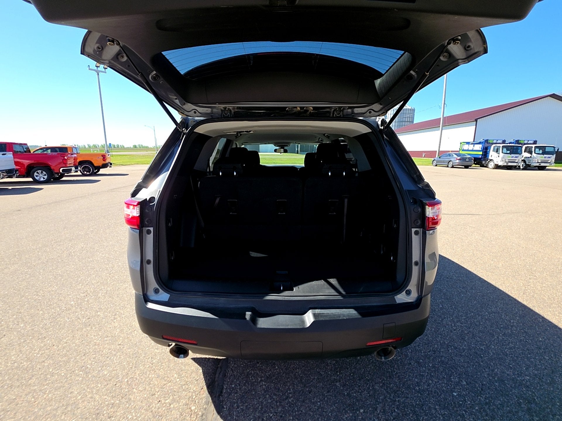 2018 Chevrolet Traverse LS
