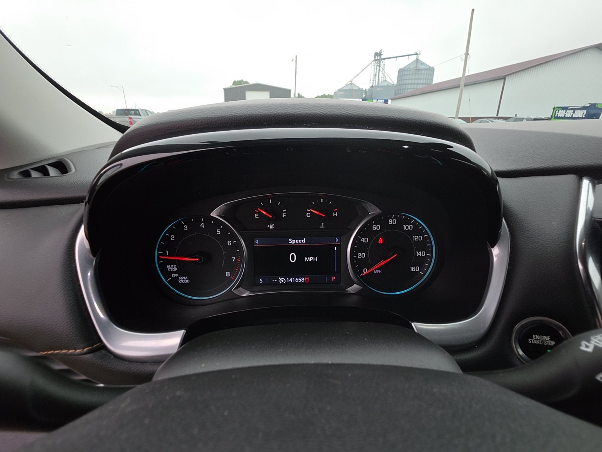2021 Chevrolet Traverse LT Cloth