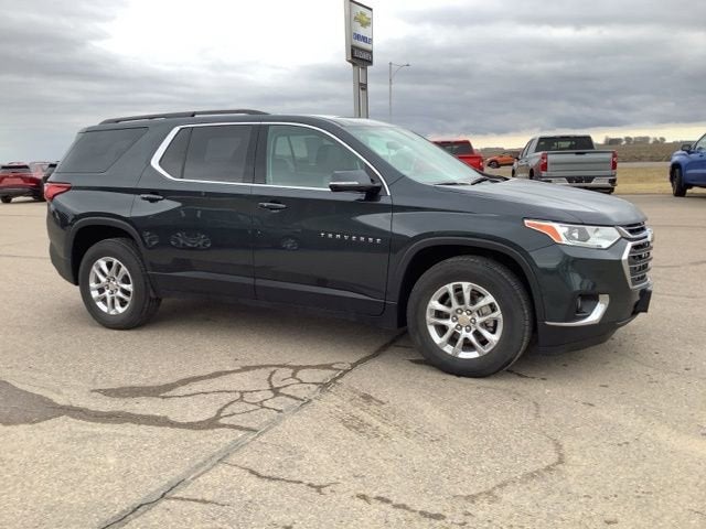 Used 2020 Chevrolet Traverse 3LT with VIN 1GNEVHKW6LJ104456 for sale in Truman, Minnesota