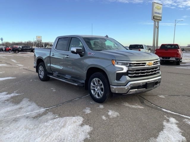 2025 Chevrolet Silverado 1500 LTZ