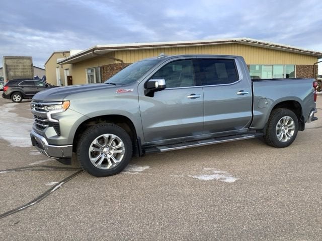2025 Chevrolet Silverado 1500 LTZ