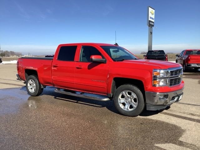 Used 2015 Chevrolet Silverado 1500 LT with VIN 3GCUKREC6FG155224 for sale in Truman, Minnesota