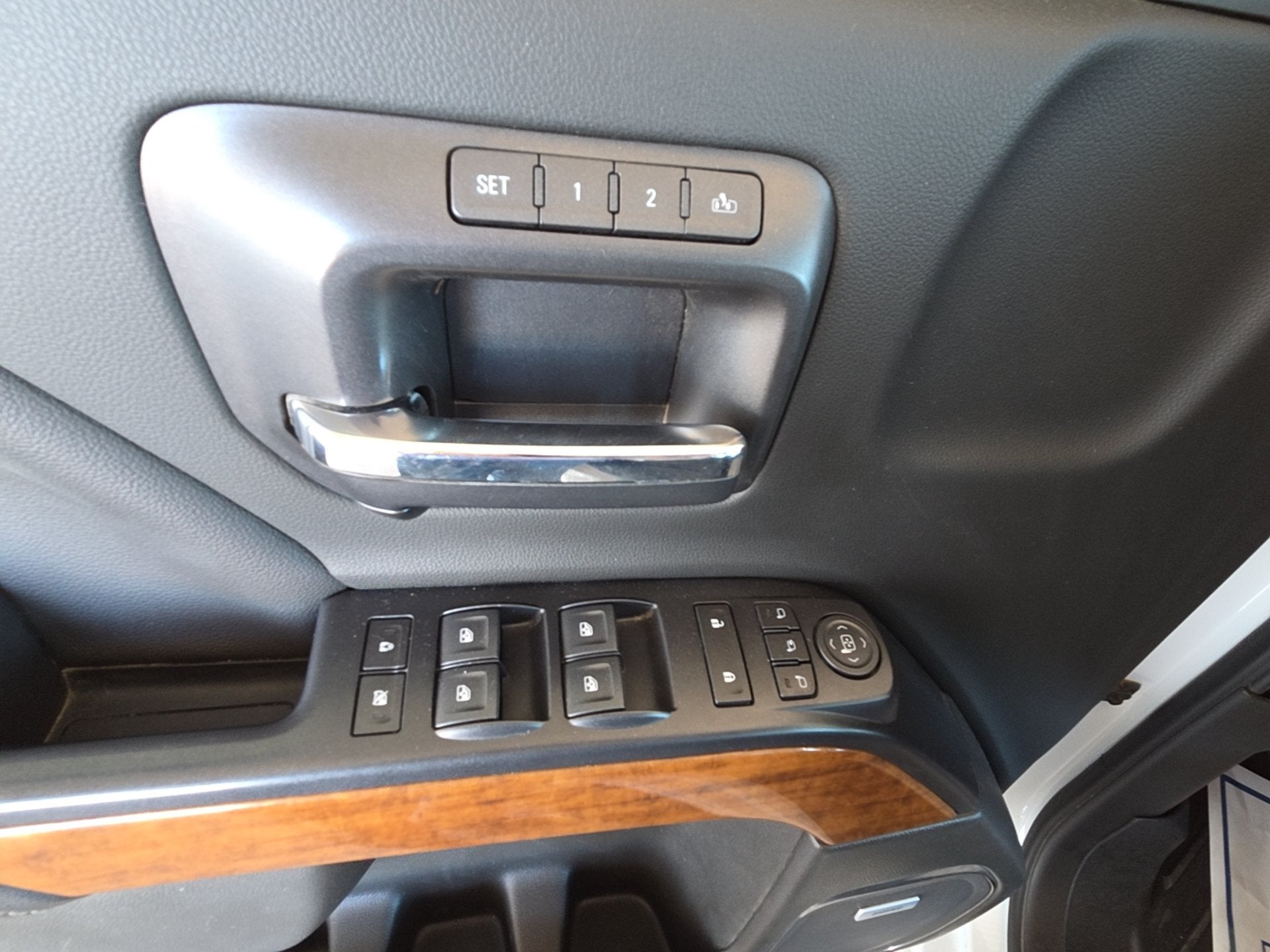 2018 Chevrolet Silverado 1500 High Country