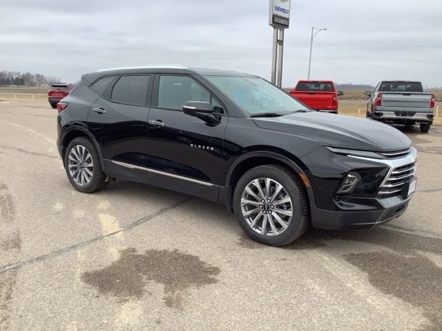 Used 2024 Chevrolet Blazer Premier with VIN 3GNKBLRS5RS174846 for sale in Truman, Minnesota