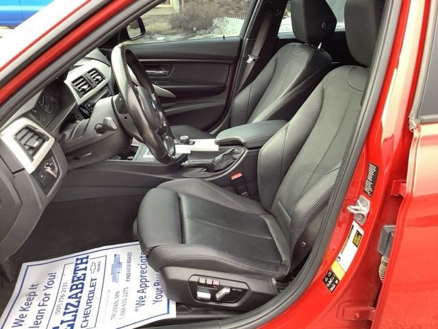 2017 BMW 3 Series 320i xDrive