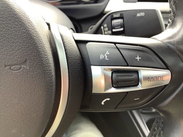 2017 BMW 3 Series 320i xDrive