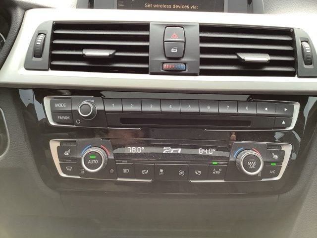 2017 BMW 3 Series 320i xDrive