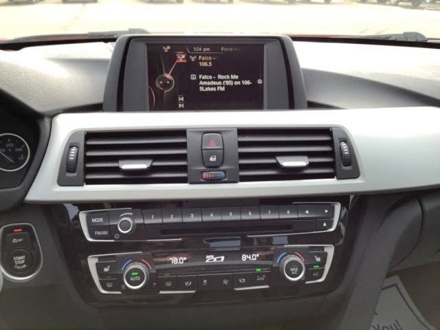 2017 BMW 3 Series 320i xDrive