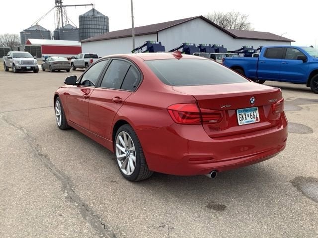 2017 BMW 3 Series 320i xDrive